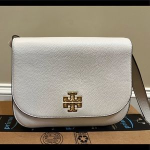 Tory Burch new ivory crossbody bag